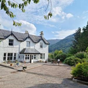 Loch Leven Hotel & Distillery