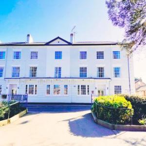 Regal Cinema Evesham Hotels - The Northwick Arms Hotel