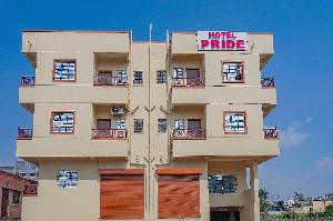OYO Flagship 83433 Hotel Pride, Vagholi