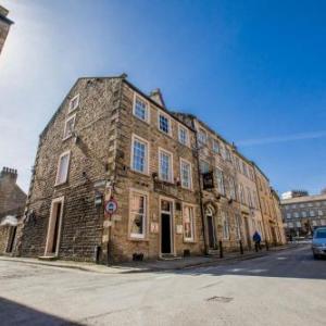 Hotels near Lancaster Grand Theatre - The Sun Hotel & Bar