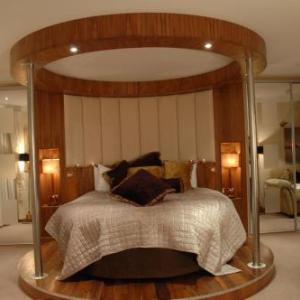 The Villa Rose Hotel & V-Spa