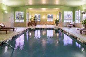 Holiday Inn Express Mystic, Mystic