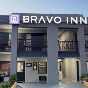 Hotels near Bristol Dragway - Bravo Inn