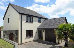 Swallow Dale - Large Pet Friendly Cottage, Saundersfoot