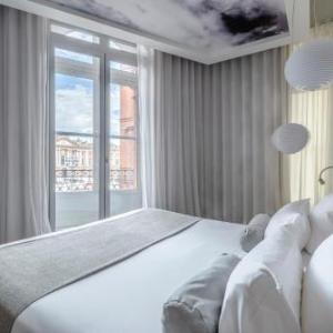 Hotels near Stadium de Toulouse - Le Grand Balcon Hotel