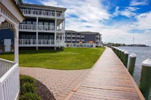 Comfort Suites Chincoteague Island Bayfront Resort, Chincoteague Island