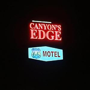 Canyon's Edge Route 66 Motel