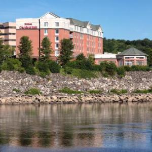 Hotels near Oxford County Fairgrounds - Hilton Garden Inn Auburn Riverwatch