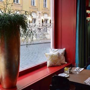 Hotels near MeetFactory Prague - Buddha-Bar Hotel Prague