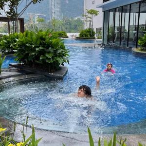 Cuti Genting Midhills Space Theme 9 Pax WIFI Genting Highland Vacation