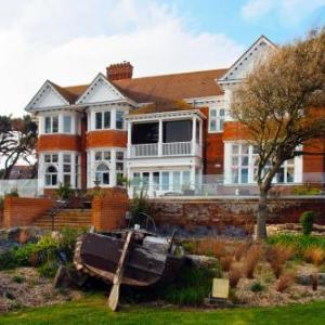 Hotels near Forest Arts Centre New Milton - The Beach House