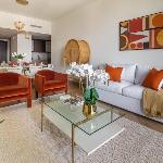 Unique and Vibrant 2BR in Downtown Dubai Dubai