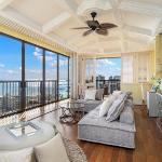 Oceanview Penthouse Suite Honolulu