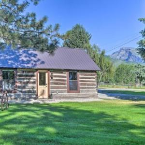 Montana Retreat Original Hamilton Log Cabin!