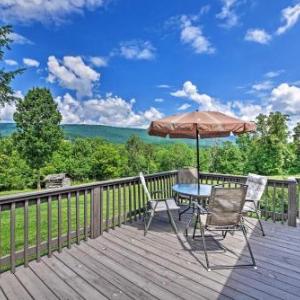 Charming Chickamauga Cottage with Mtn Views!