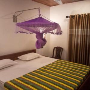 Menik's place