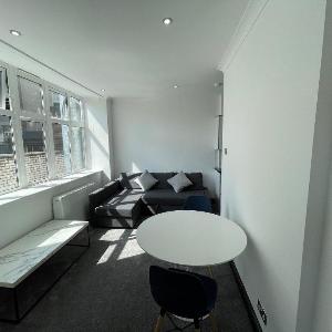 Luxury Apartment 3 mins from New Street Station