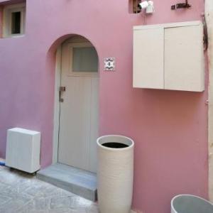 Mitos Cozy Rooms