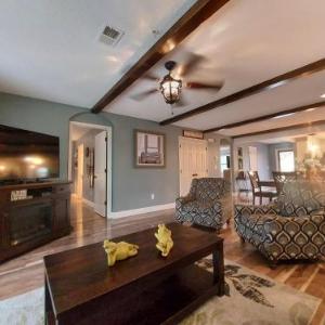 Solace Space at Foothills - CLOSE TO ALL OF BRANSON!! Luxury Comfort!