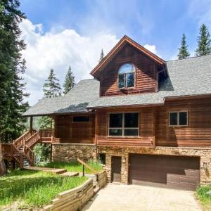 New Listing! Beautiful Mountain Home with Fireplaces home