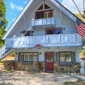 Yosemite Wonderland Chalet