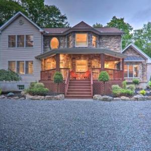 Upscale Sir Lionels Den Half Mile to Lake!
