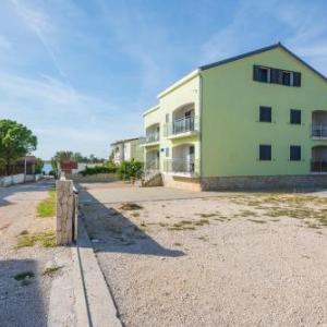 Apartments by the sea Vir - 18515