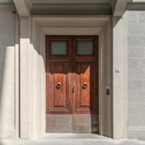 Cavour Deluxe by Mmega