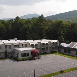 Grey Bonnet Inn