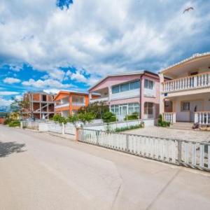 Apartments by the sea Vir - 19096