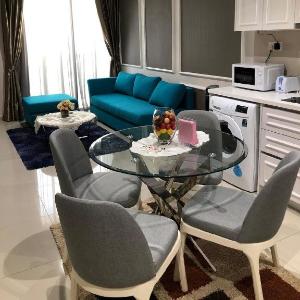 Family Suite 2BR i-City Up to 7 Pax