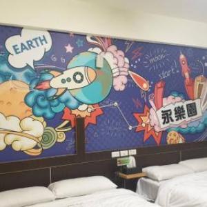 Forever Happiness Hostel