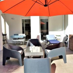 Appartement 3 pièces avec clim piscine et terrasse - 500m plage parking Cavalaire sur Mer - FR-1-226B-77