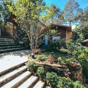 BAZAN HOME - Hotel & Bungalow