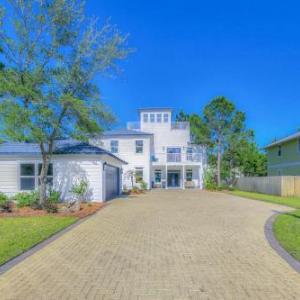 Le Aqua Chalet