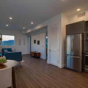 Centrally located in Sunset Blvd 30 Day Stays