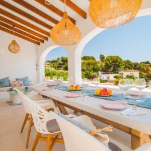 Villa Pura Vida by Abahana Villas