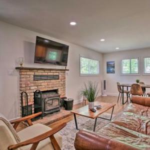Charming Idyllwild Cabin with Deck and Fire Pit!