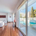 Greek Villa sunrelax with Private Pool Jacuzzi Athens