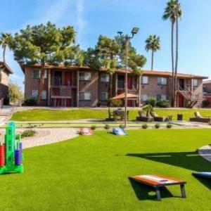 204 Fully Furnished 1BR Suite-Prime Location