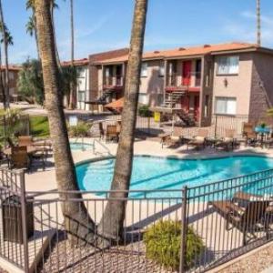 102 -Fully Furnished 1BR Suite-Prime Location