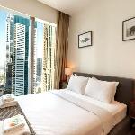 Spacious 1BR at Marina Gate + Skyline View