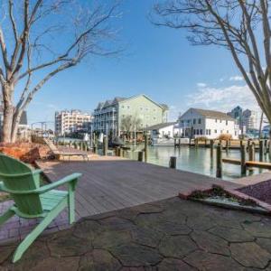 Bayside Water Retreat Walk to Beach & Boardwalk home