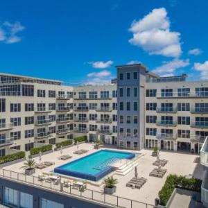 Stylish luxury condo central location ocean view pool