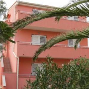 Apartments with parking space Novalja Pag - 19181