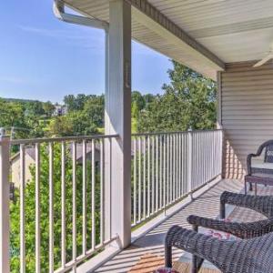 Charming Branson Condo with Private Balcony!