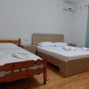 Garden Holiday Studios