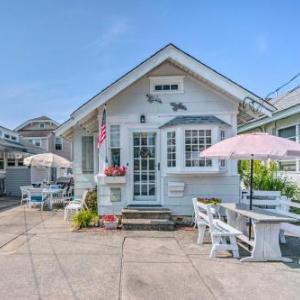 Darling Ocean City Cottage 2 Blocks to Beach