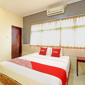 OYO 90878 Pakem Sari Hotel & Convetion