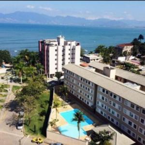 Apartamento Dona Frida Prainha com WiFi pé na areia